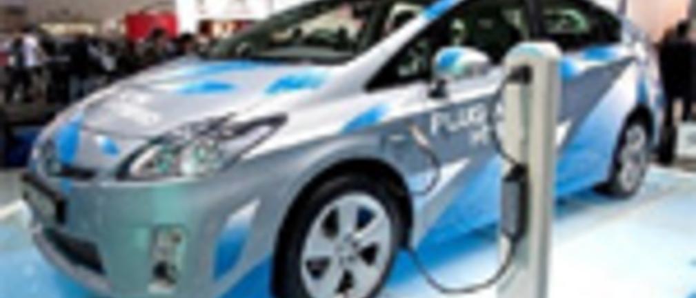 Koncerny motoryzacyjne obawiają przyśpieszenia elektromobilności