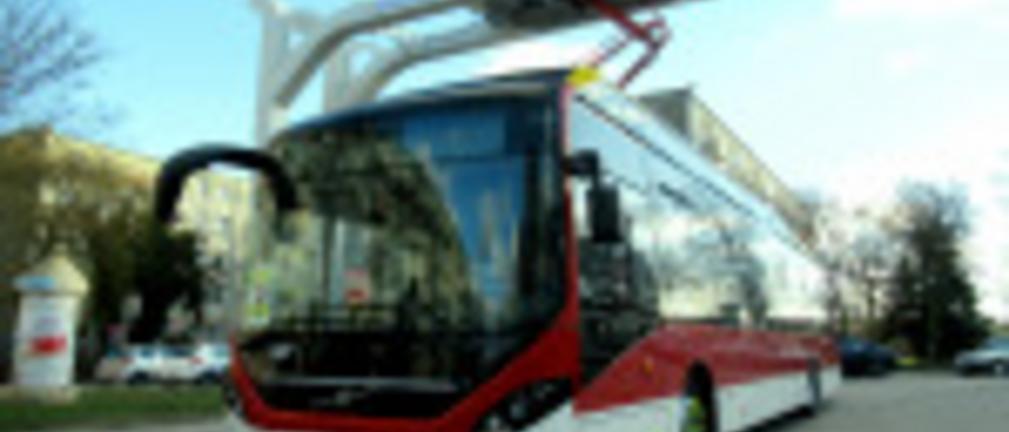 W Inowrocławiu uruchomiono cztery stacje ładowania autobusów elektrycznych