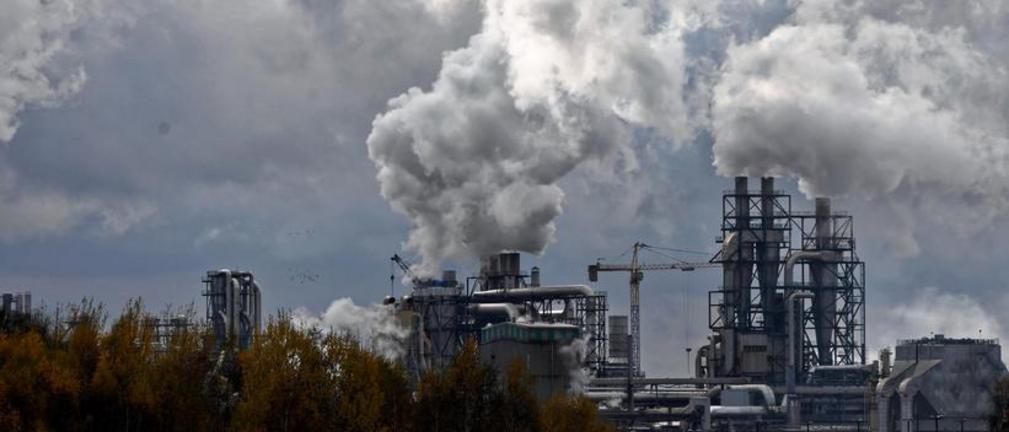 MKiŚ: Opłata za CO2 to 60% kosztów wytworzenia energii elektrycznej w Polsce