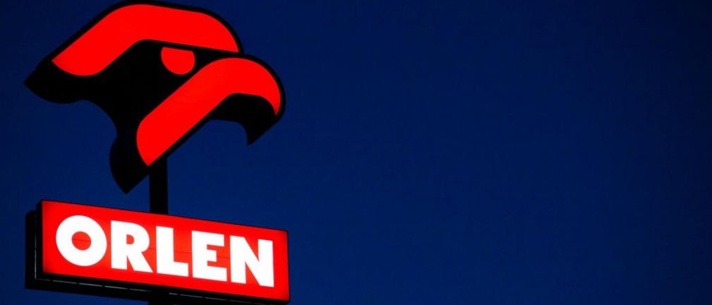 W Płocku atak nożownika przed zakładem Orlenu