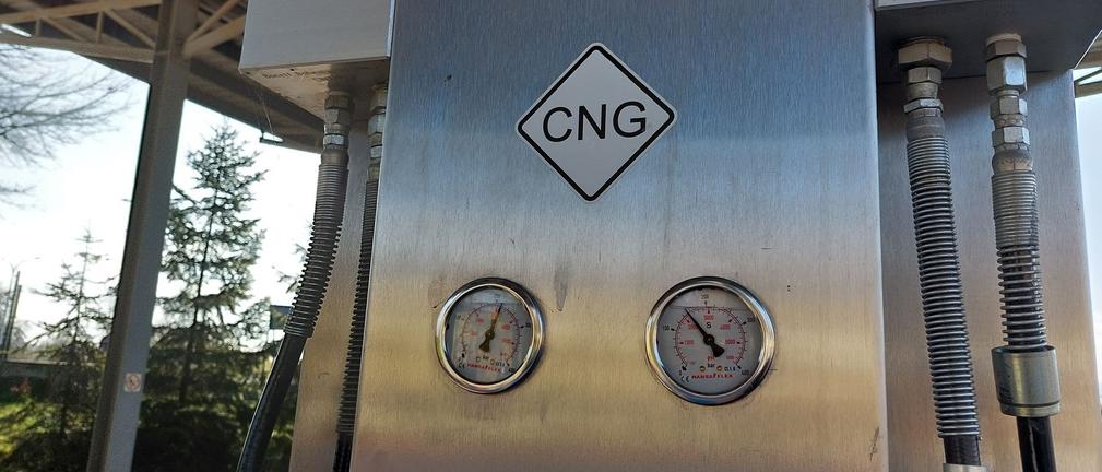 PGNiG uruchomił ogólnodostępną stację tankowania CNG na terenie MPK Kielce