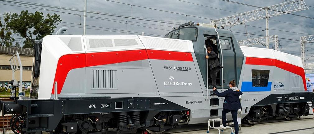 Prezes Urzędu Transportu Kolejowego wydał świadectwo dopuszczenia do eksploatacji lokomotywy wodorowej PESA