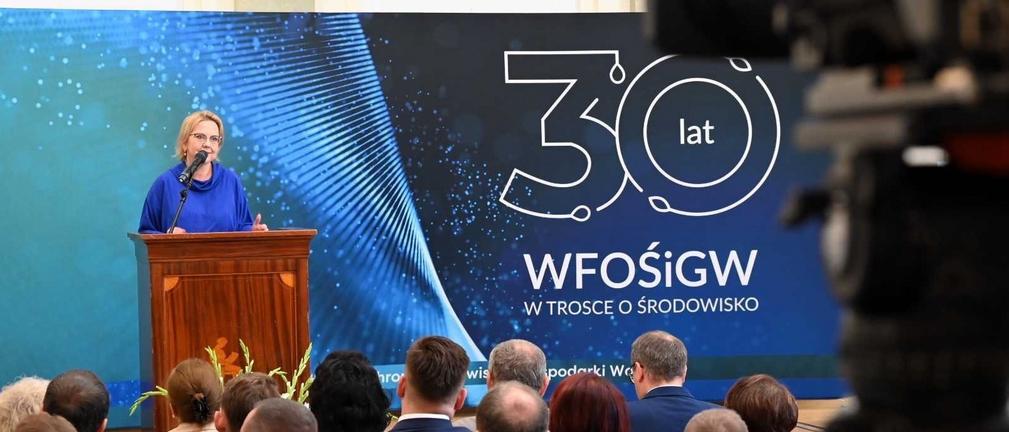 Wojewódzkie fundusze ochrony środowiska podpisały umowy na ponad 80 mld zł