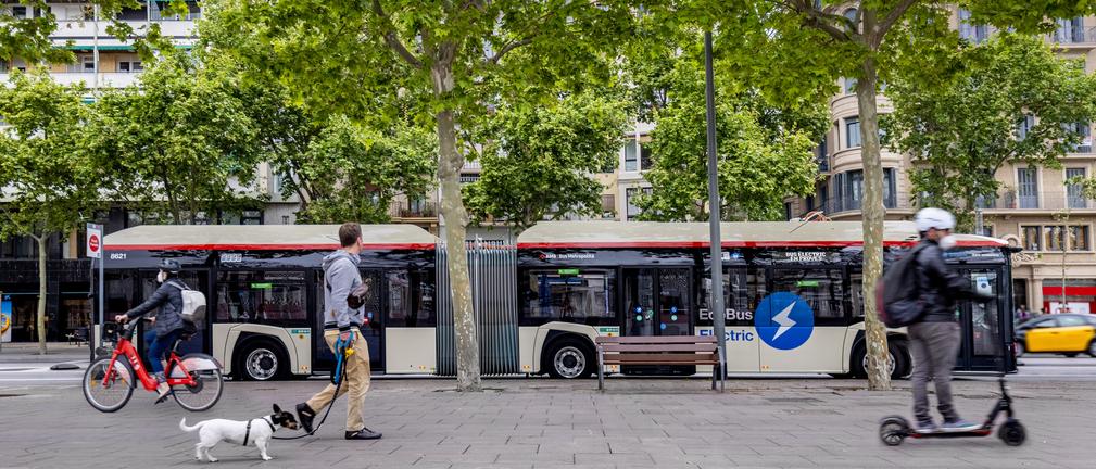 Barcelona zamawia 38 bezemisyjnych Solarisów