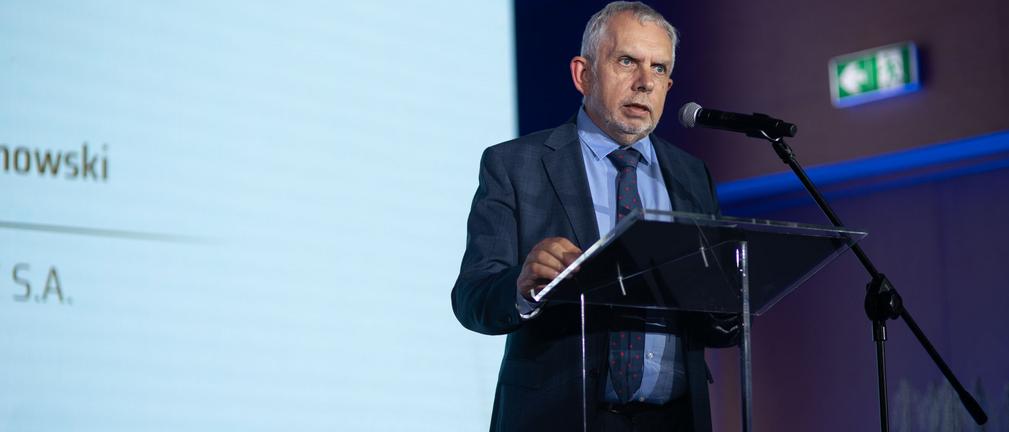 Gala z okazji 20-lecia PSE. Pracownicy PSE z odznaczeniami i nagrodami