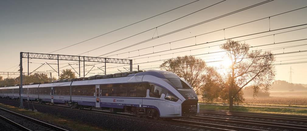 Pociągi z Warszawy do Rzeszowa i do Wrocławia od wiosny będą jechały krócej