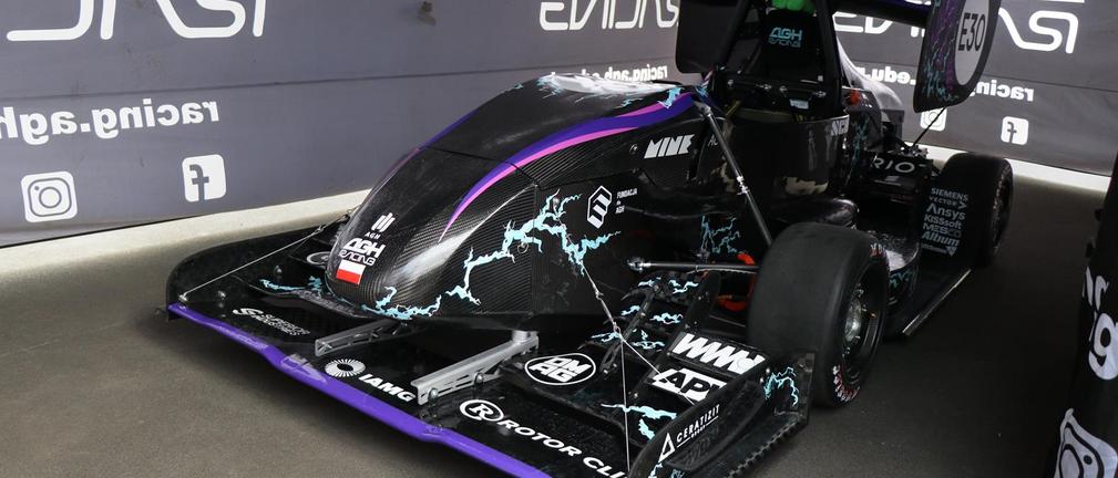 AGH Racing z nowym elektrycznym bolidem