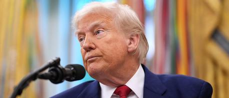 Prezydent Trump zakazuje wjazdu cudzoziemcom, chcącym studiować na Harvardzie